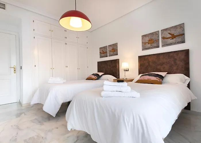 Rentcostadelsol Fuengirola Dona Sofia B